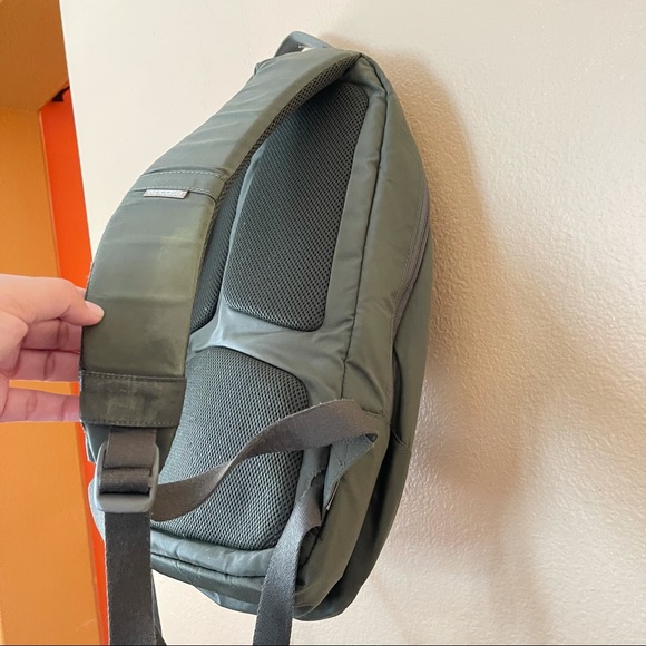 Incase Paul Rodriguez Signature green backpack - Picture 8 of 11